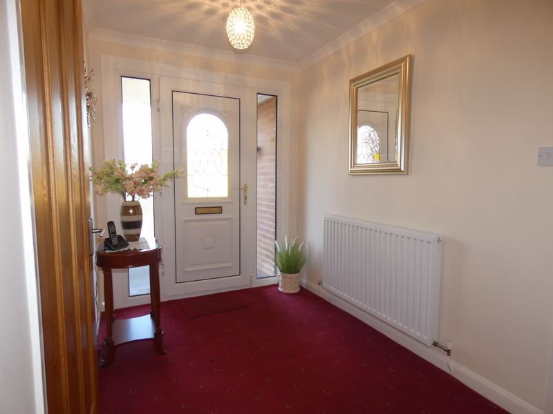 Entrance Hallway- click for photo gallery